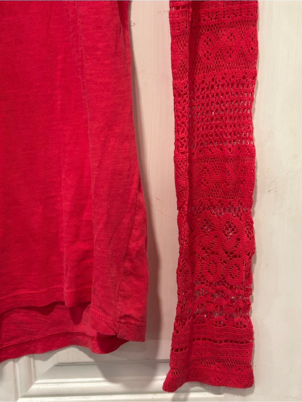 Sundance Henley Top Coral Pink Floral Embroidered Crochet Lace Sleeve Cotton Med - Picture 2 of 9